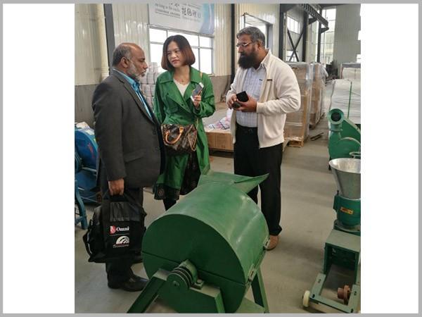 國外客戶購買機器